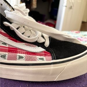Vans Old Skool Christmas tree W8/M6.5 NWOT